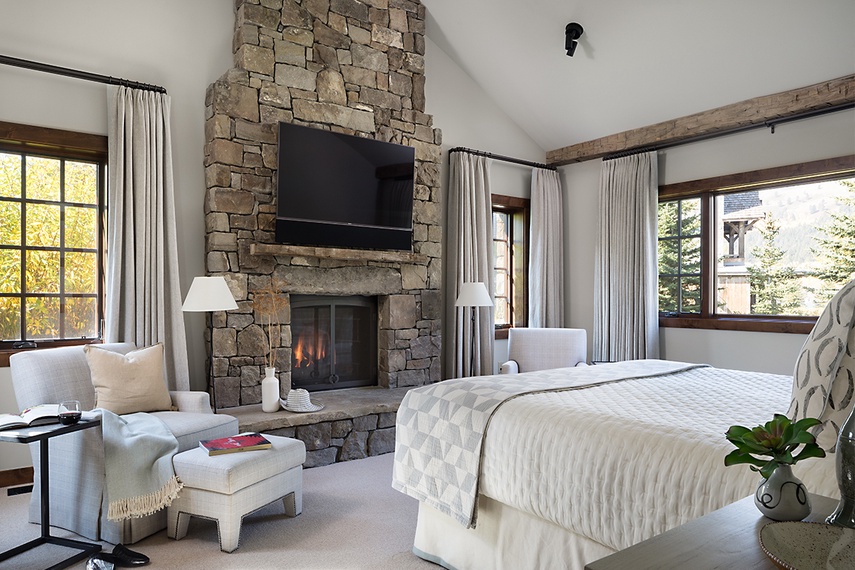 Primary Bedroom - Shooting Star Cabin 11 - Teton Village, WY - Luxury Villa Rental