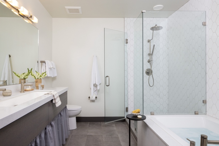 Primary Bedroom Bathroom - Penthouse on Glenwood 401 - Jackson Hole, WY -  Luxury Villa Rental