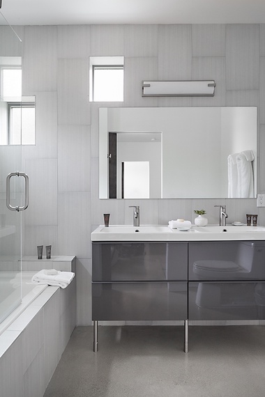 Guest Bedroom 1 Bathroom - Taminah Retreat - Jackson, WY - Luxury Villa Rental