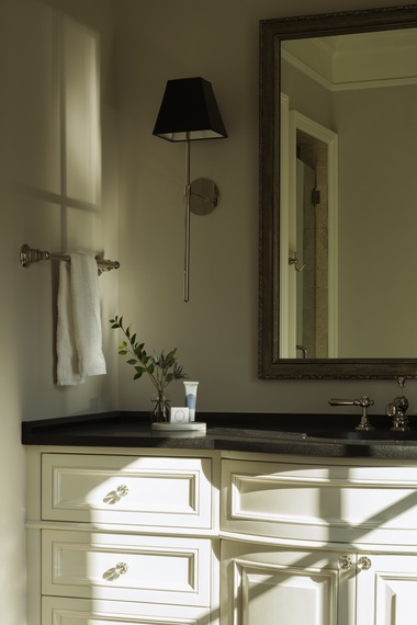 Guest Bathroom 2 - Smoky Hollow - Jackson, WY - Luxury Villa Rental