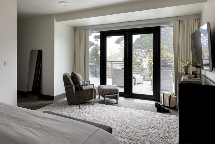 Primary Bedroom - Penthouse on Glenwood 401 - Jackson Hole, WY -  Luxury Villa Rental