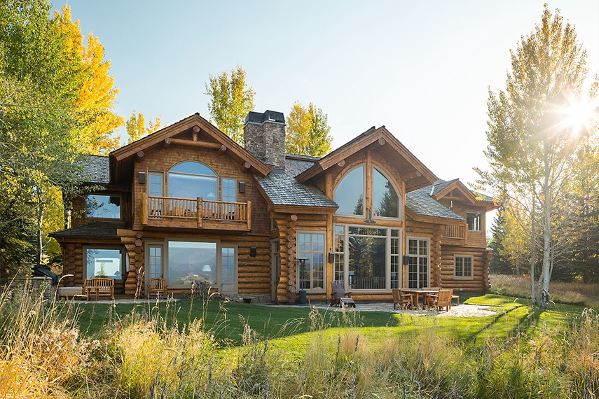 Back Exterior - Mountain View - Wilson, WY - Luxury Villa Rental