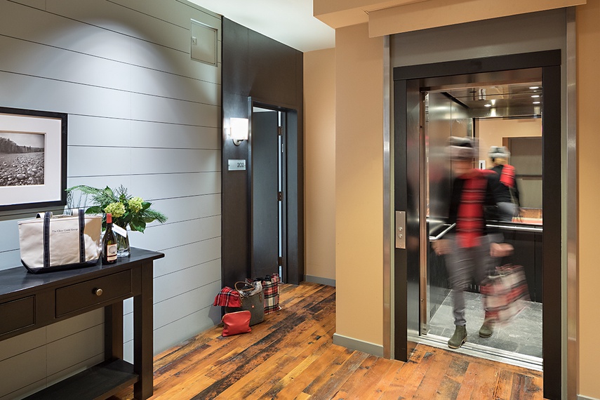 Elevator -  Pied a Terre on Pearl - Downtown Jackson Luxury Villa Rental