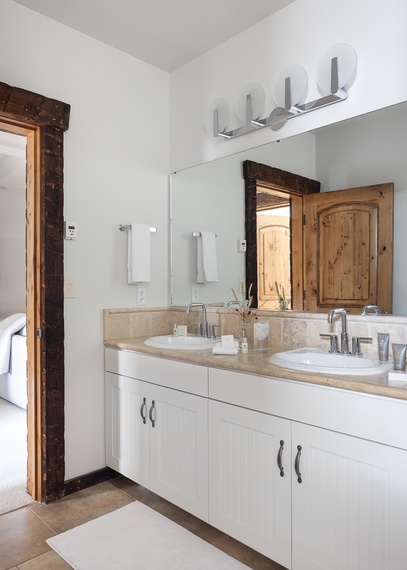 Guest Bathroom 2 - Rodeo Ridge - Jackson WY - Luxury Villa Rental