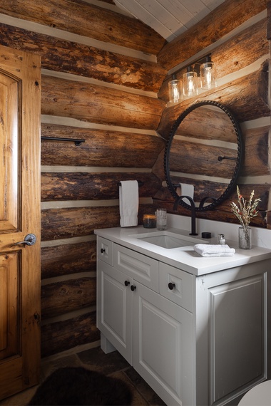 Guest Bathroom 1 - Rodeo Ridge - Jackson WY - Luxury Villa Rental