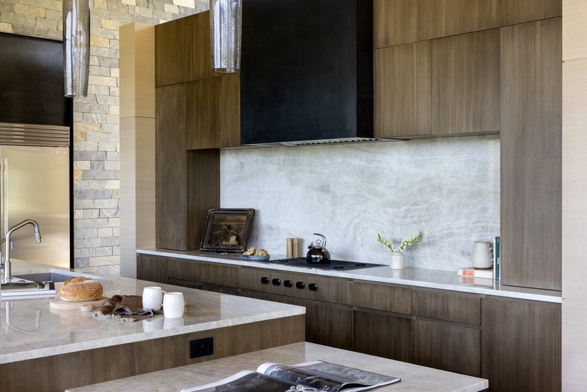 Kitchen - Eagle's Vantage - Wilson, Wyoming - Luxury Villa Rental