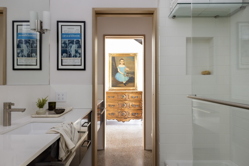 Guest Bathroom - Main House - Fish Creek Compound - Wilson, WY - Luxury Villa Rental