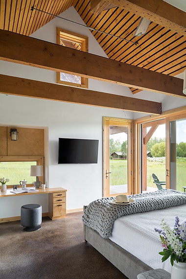 Primary Bedroom - Munger View - Jackson Hole, WY - Luxury Villa Rental