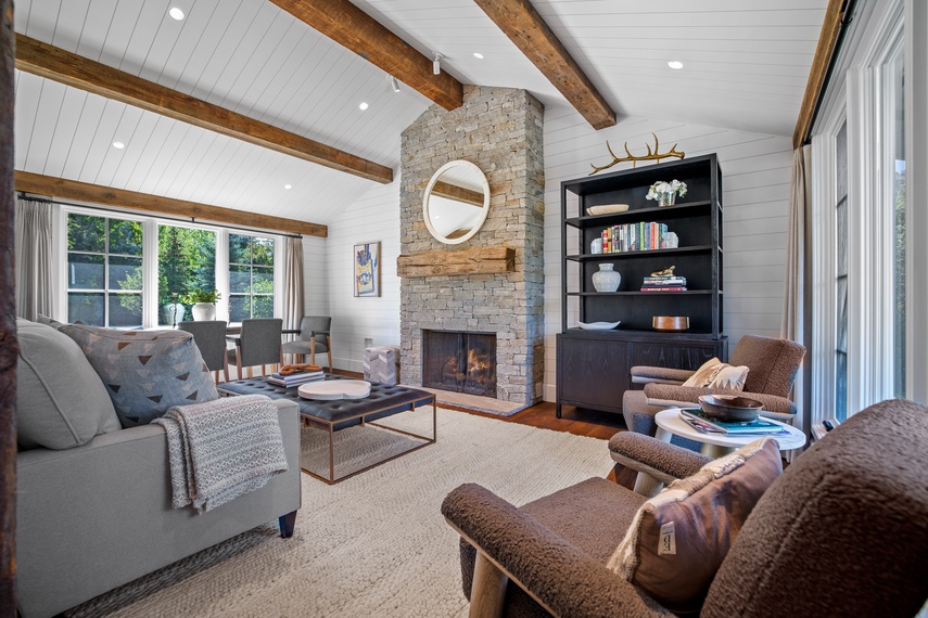 Great Room - Bluebell Cottage - Jackson, WY - Luxury Villa Rental