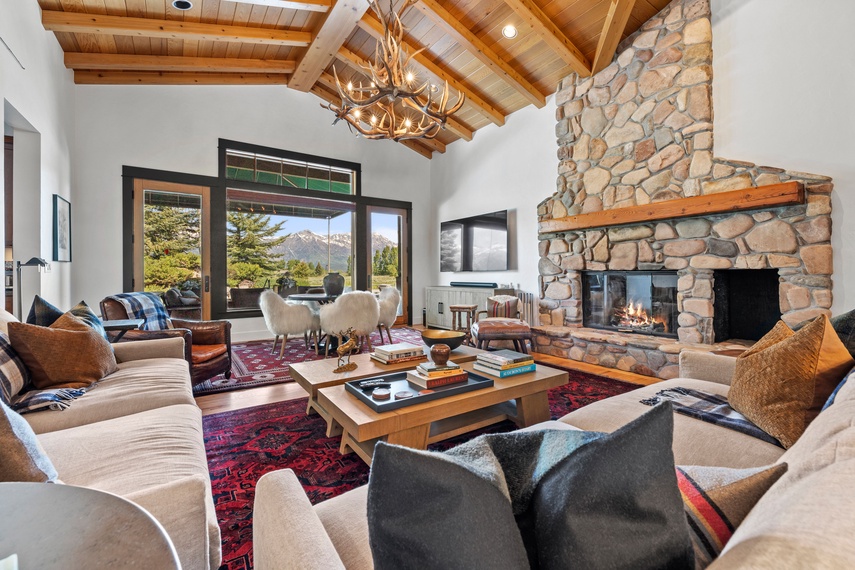 Great Room - Huckleberry Hideout - Jackson Hole, WY - Luxury Villa Rental