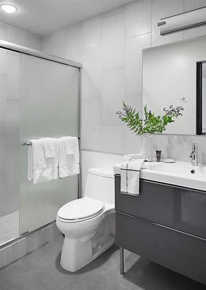 Guest Bedroom 2 Bathroom - Taminah Retreat - Jackson, WY - Luxury Villa Rental