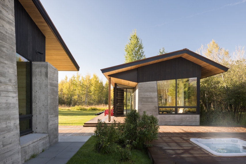 Hot Tub and Guest House - Wilderness Meadow - Jackson Hole, WY - Private Luxury Villa Rental