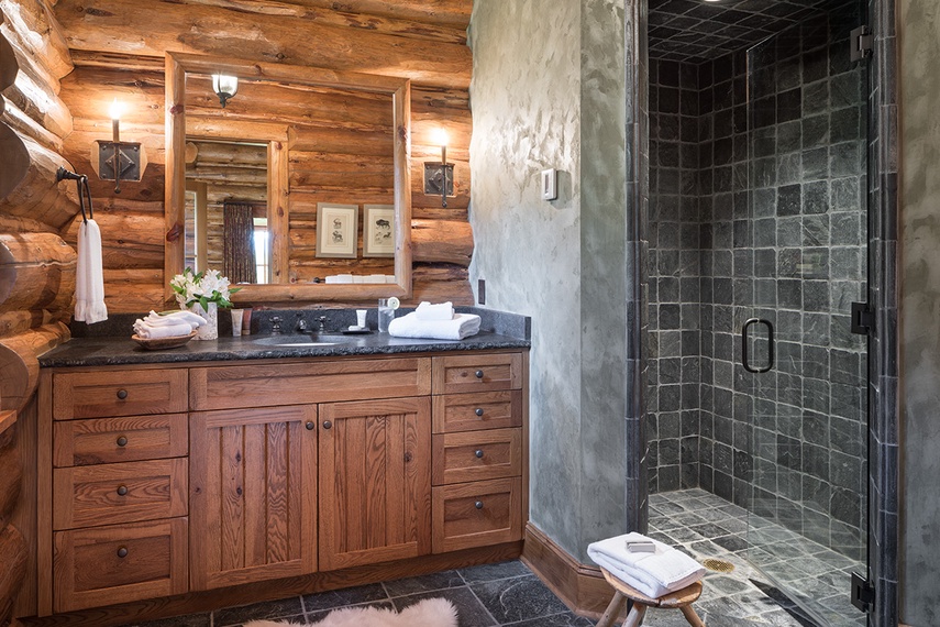 Guest Bedroom 2 Bathroom - Grizzly Wulff Lodge - Jackson Hole, WY -  Luxury Villa Rental