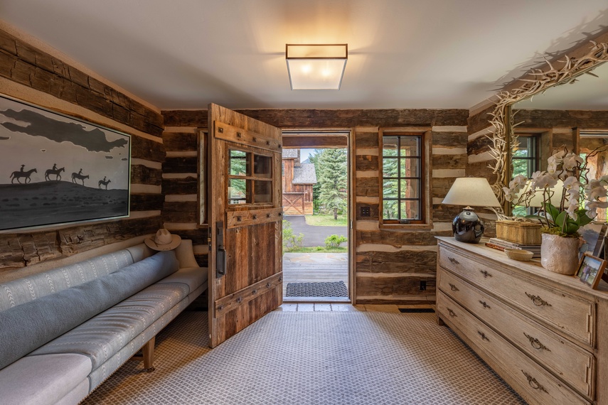 Foyer - Shooting Star Cabin 05 - Teton Village, WY - Luxury Villa Rental
