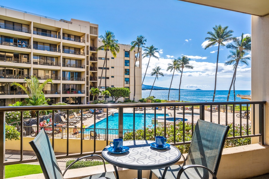 Spacious Lanai with Beautiful Views