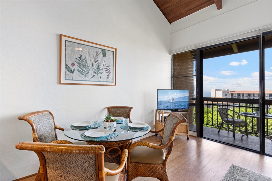 Seating for four at the dining table