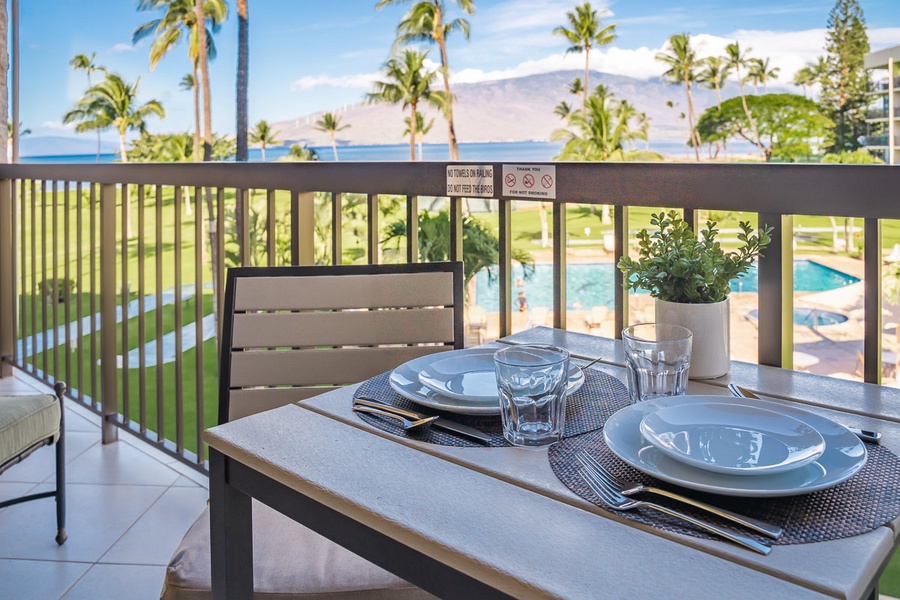 Ideal climate for dining on the lanai.