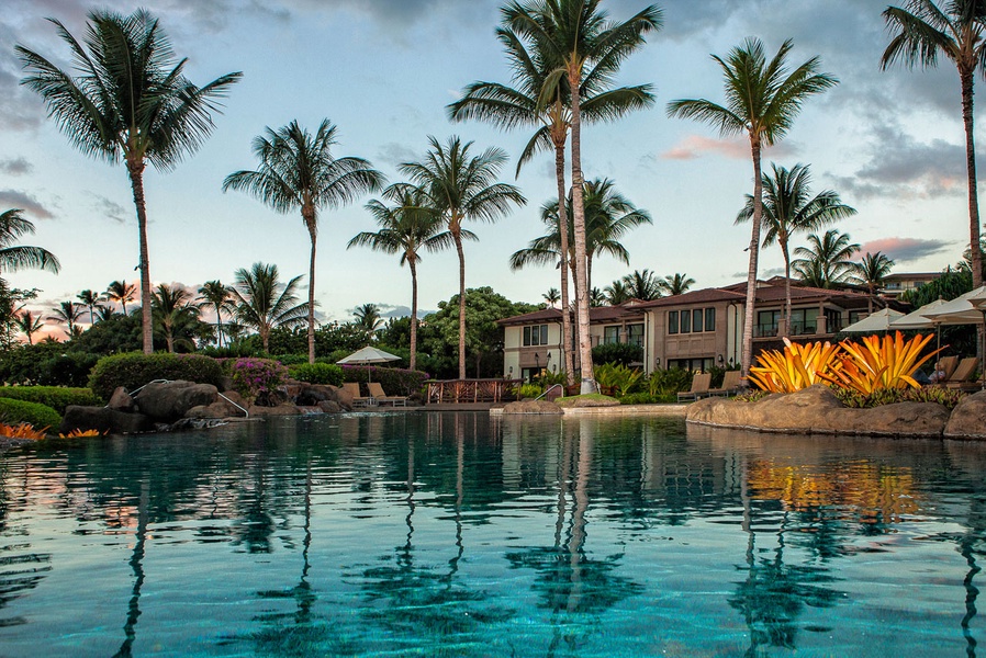 Float in paradise and watch sunset
