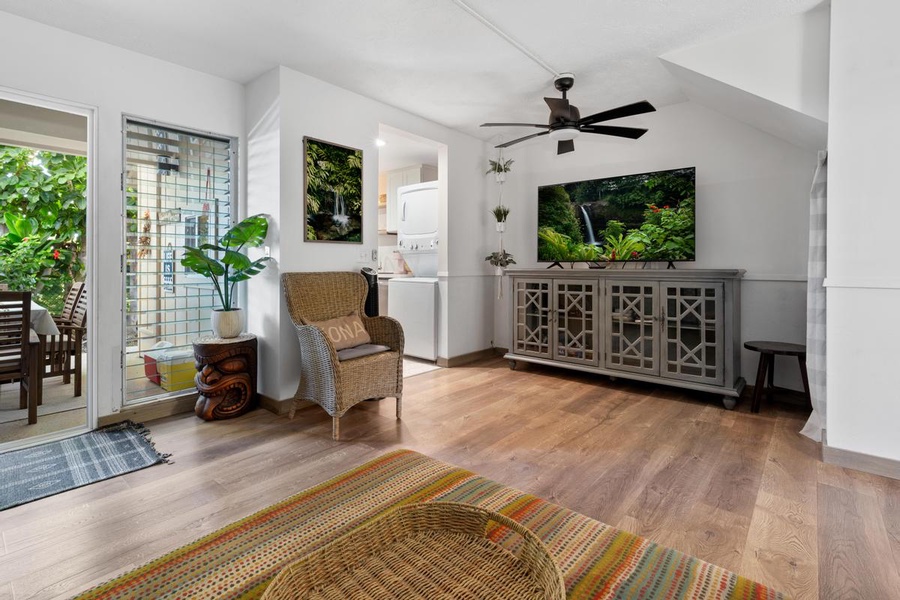 Kitchen connected to the living room