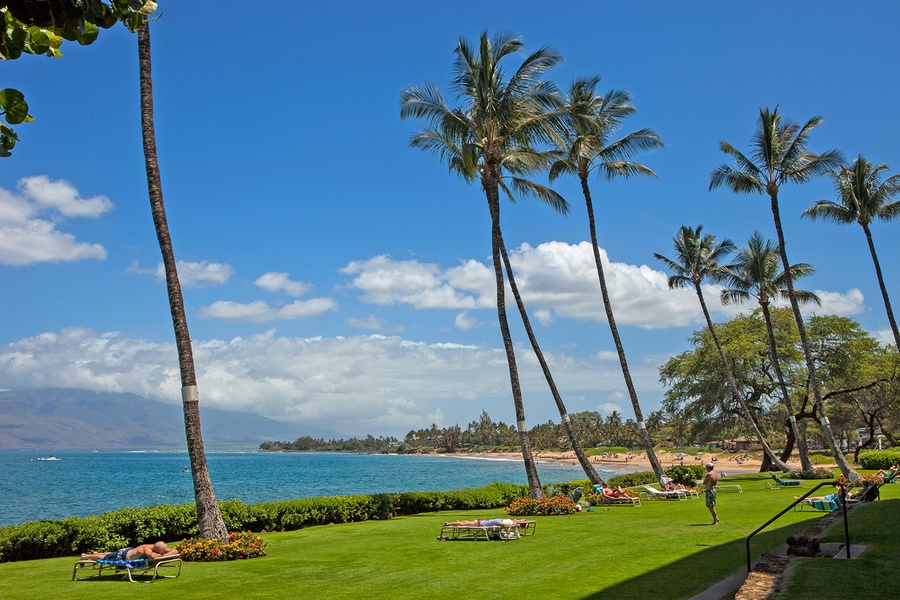 Gorgeous grounds of the Royal Mauian