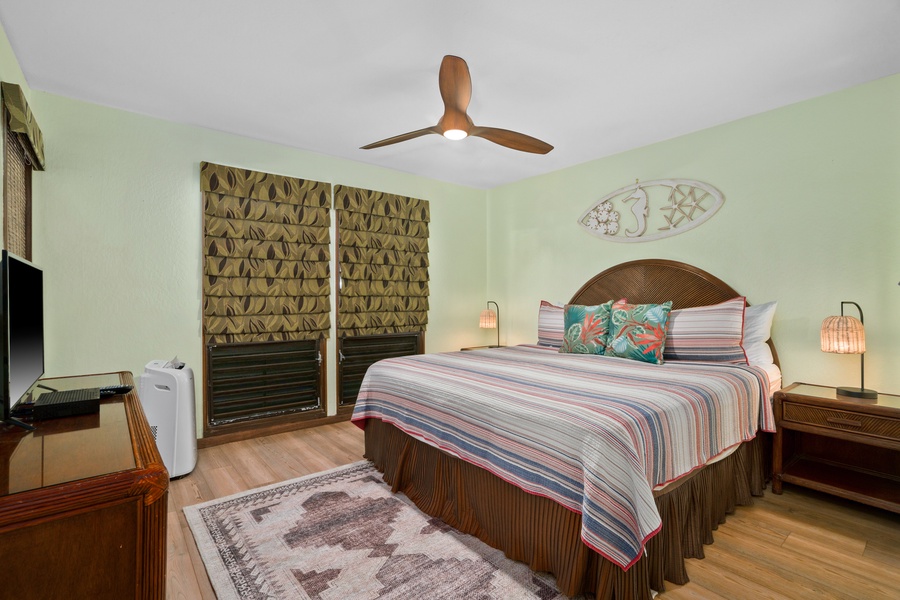 Comfortable primary suite