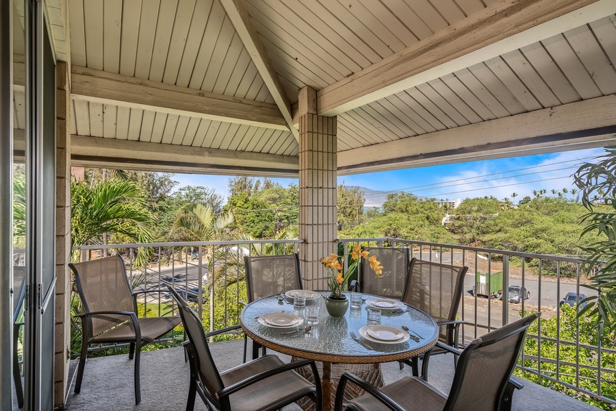 Lanai off Living Room