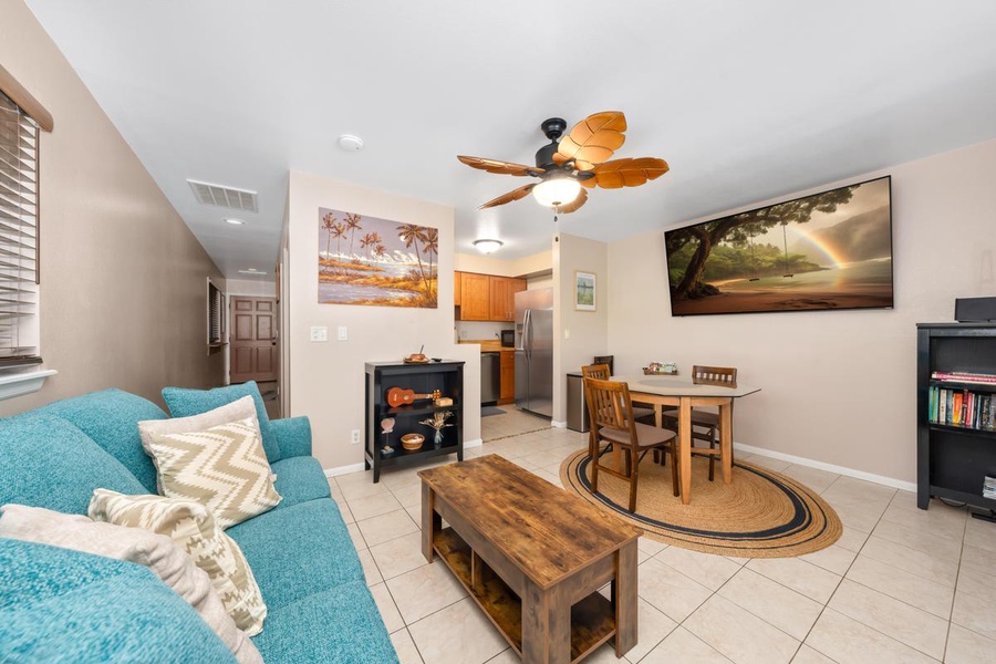 Spacious living room