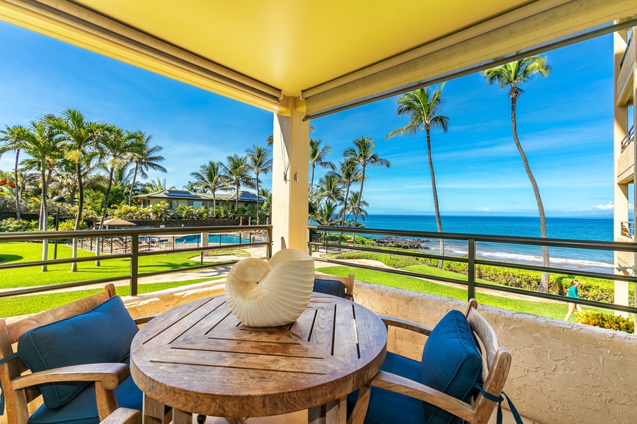 Private Lanai with Ocean Views!