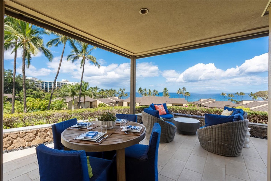 Enjoy your meals with stunning views