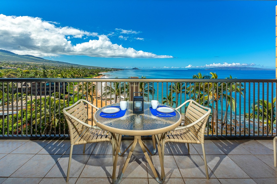 Magnificent ocean views from the private lanai!