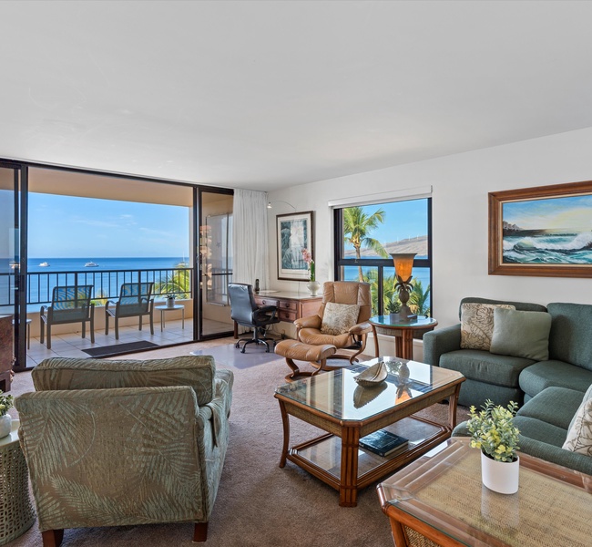 Amazing living room views of the ocean