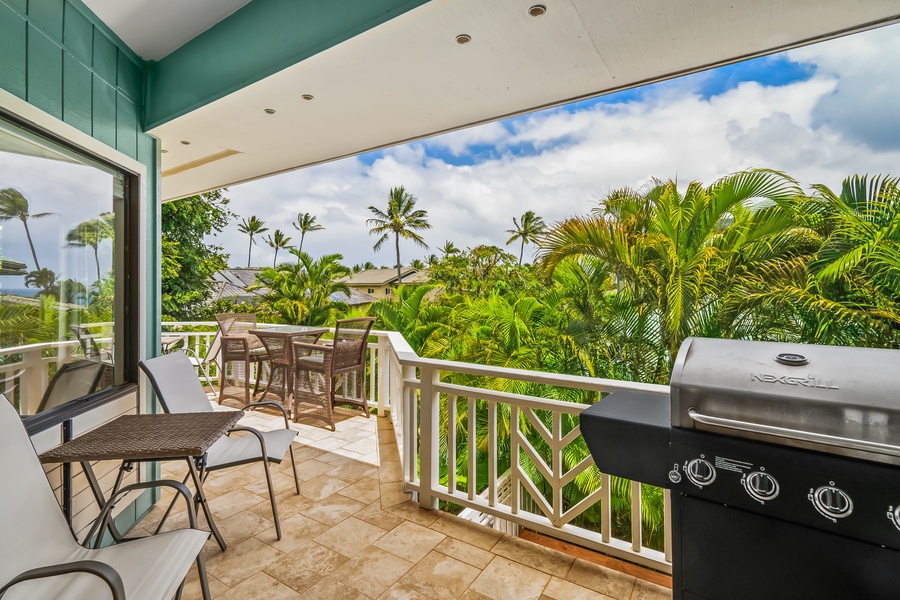 BBQ for the whole family while checking the surf.