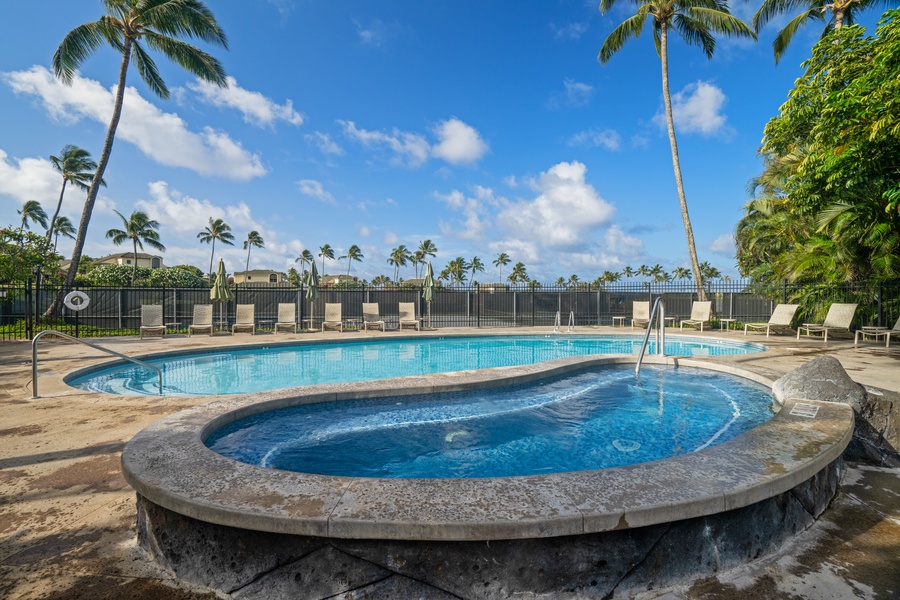 Enjoy the Kahala pool