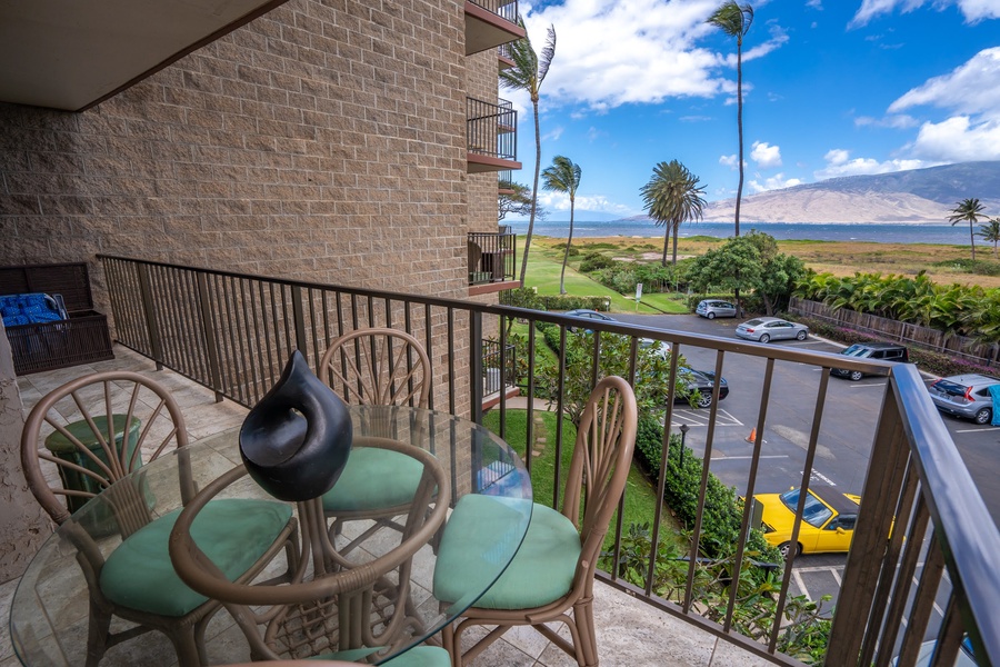 Private Lanai with Ocean Views!