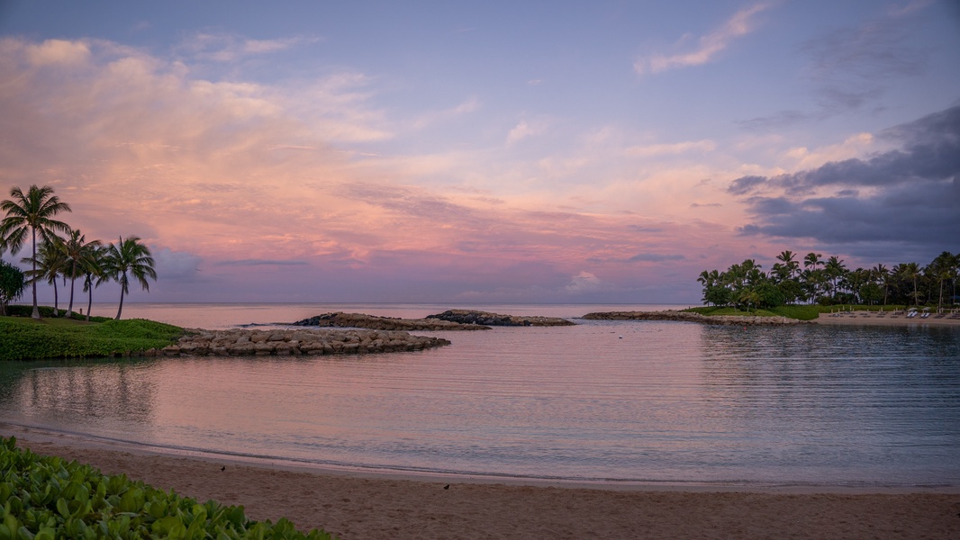 Peaceful evening sunsets at Ko Olina