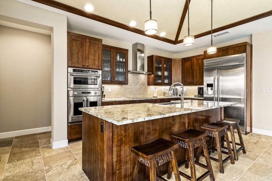 Breakfast bar to enjoy meals or converse with the cook!