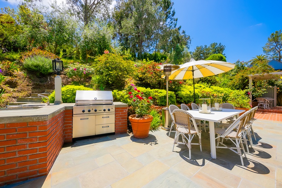 Grill and dining in backyard