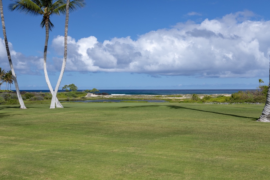 The golf villas are the closest private residences to the ocean in the entire Four Seasons Resort at Hualalai.
