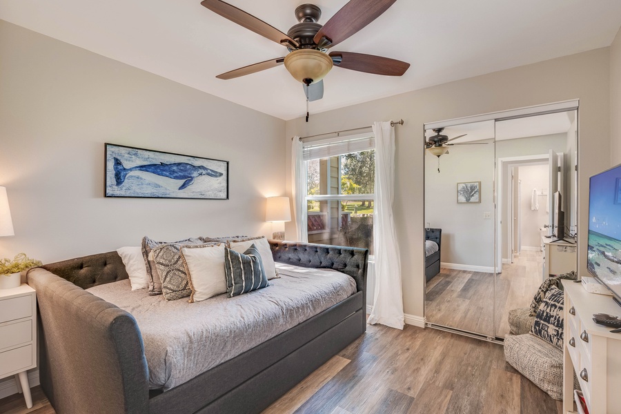 Guest bedroom
