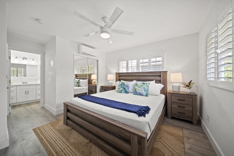 Guest Bedroom 6 is equipped with split A/C and a ceiling fan