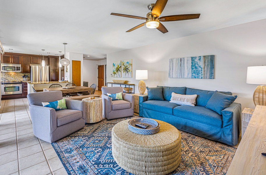 Spacious open-concept living room at Wailea Ekolu 1605, perfect for unwinding in comfort.