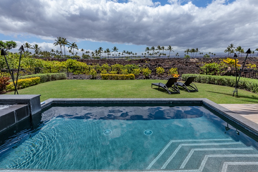 Take a refreshing dip while soaking under the Hawaiian sun!