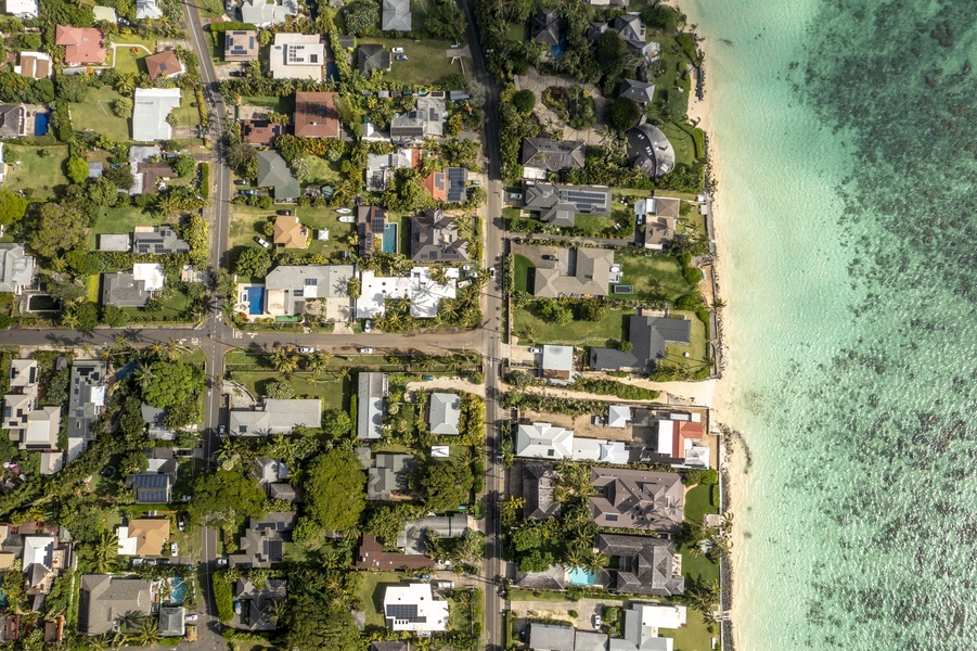 Lanikai Hideaway, just a stroll to the water