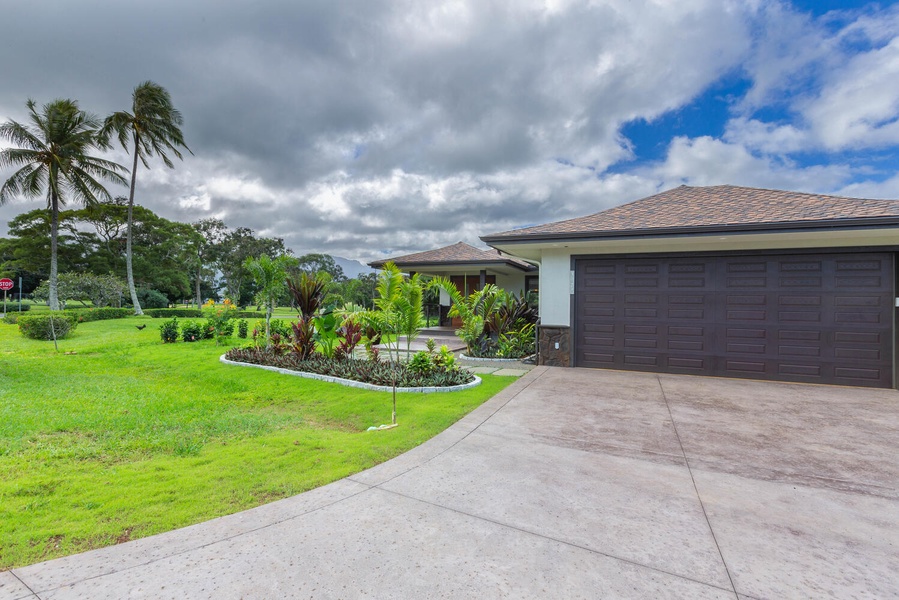 Welcome to Aloha Villa, a true slice of Hawaiian paradise nestled within the lush, tropical landscape of Princeville, Kauai