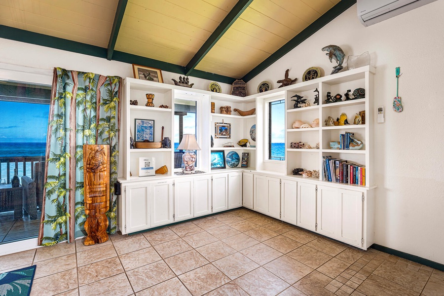 Showcasing island-inspired décor and collectibles in a cozy dining nook setting.