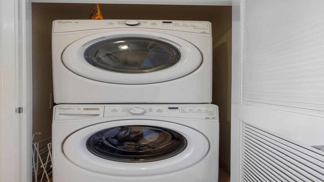 Enjoy the convenience of a full-size washer and dryer—perfect for keeping beachwear and everyday clothes fresh during your extended stay.