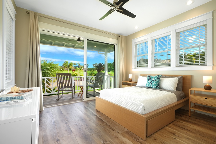 Downstairs bedroom 2 with AC, lanai, and ensuite bathroom