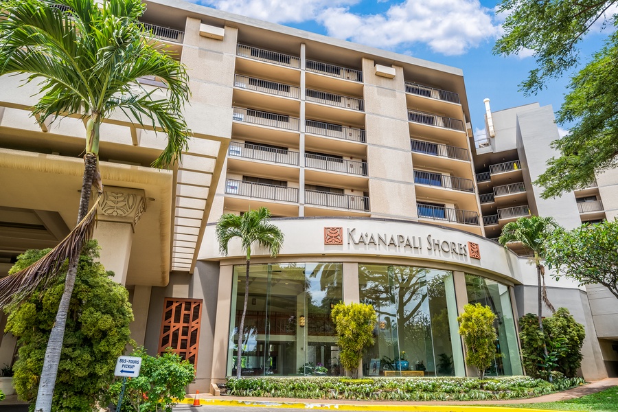 Welcome to Kaanapali Shores 213—your island getaway starts here.