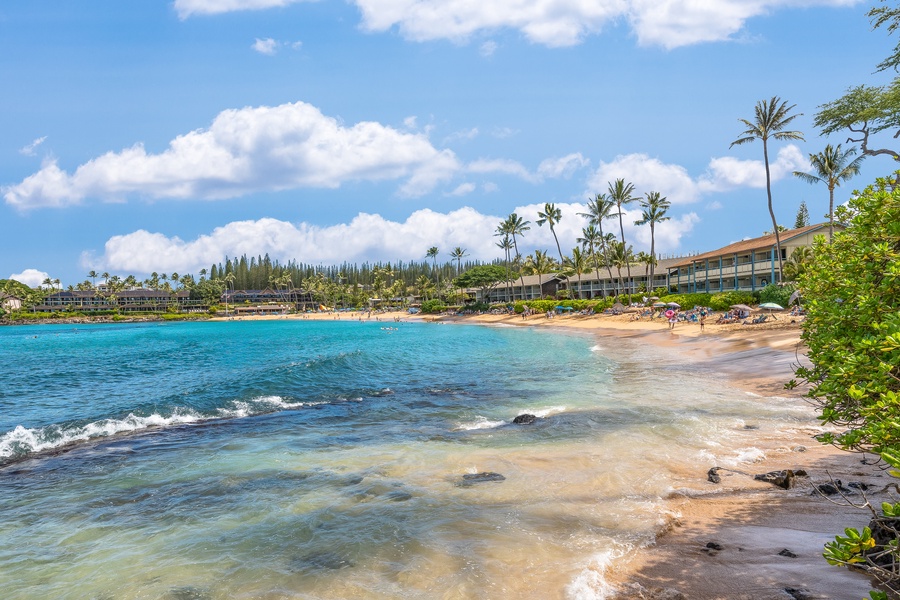 Napili Shores F-252 puts you right at the edge of Maui’s picturesque beachfront.