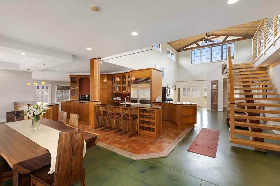 Kitchen/Dining Area